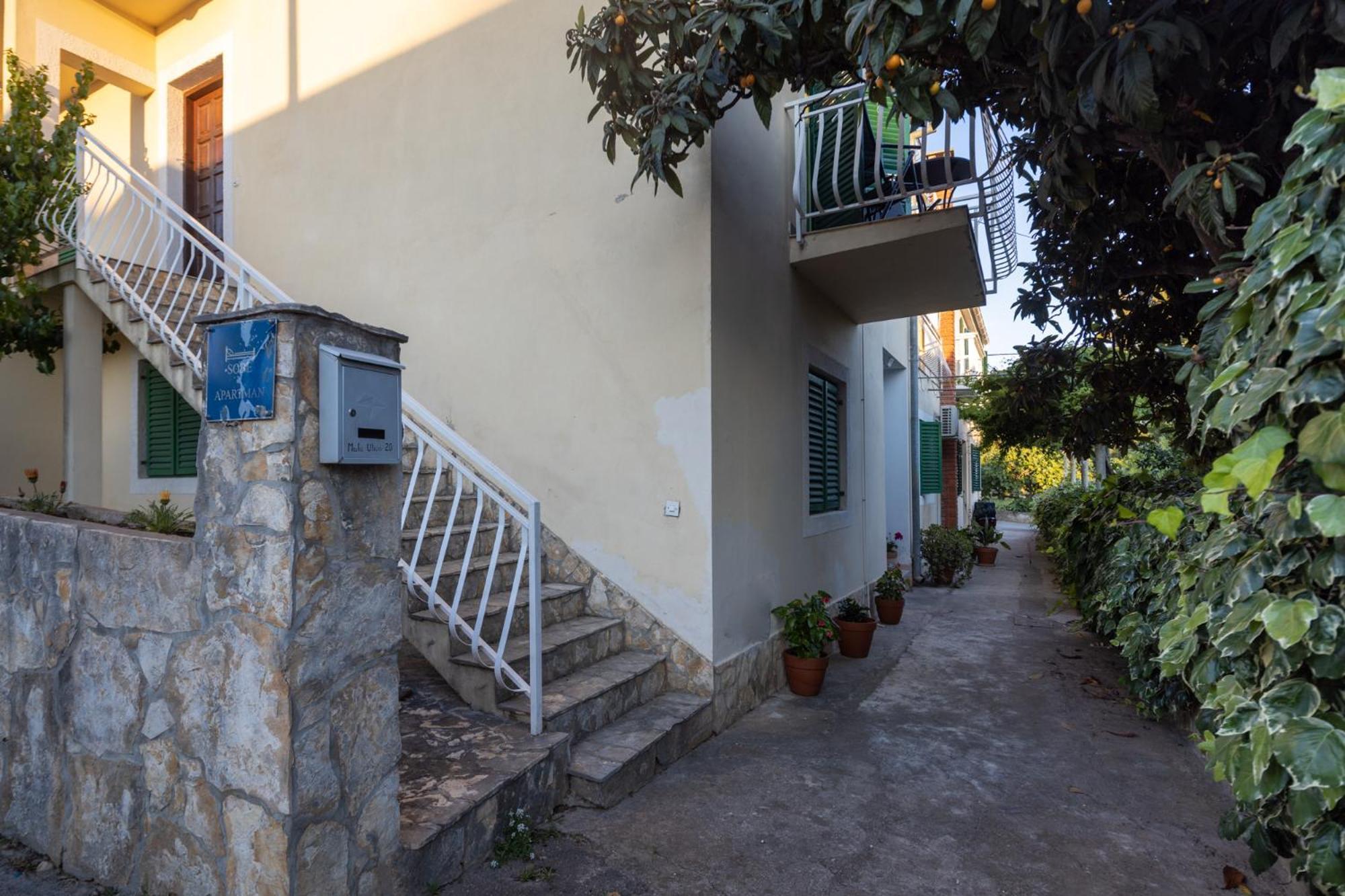 Apartments Gaja Green Ap Sveti Filip i Jakov Exterior photo